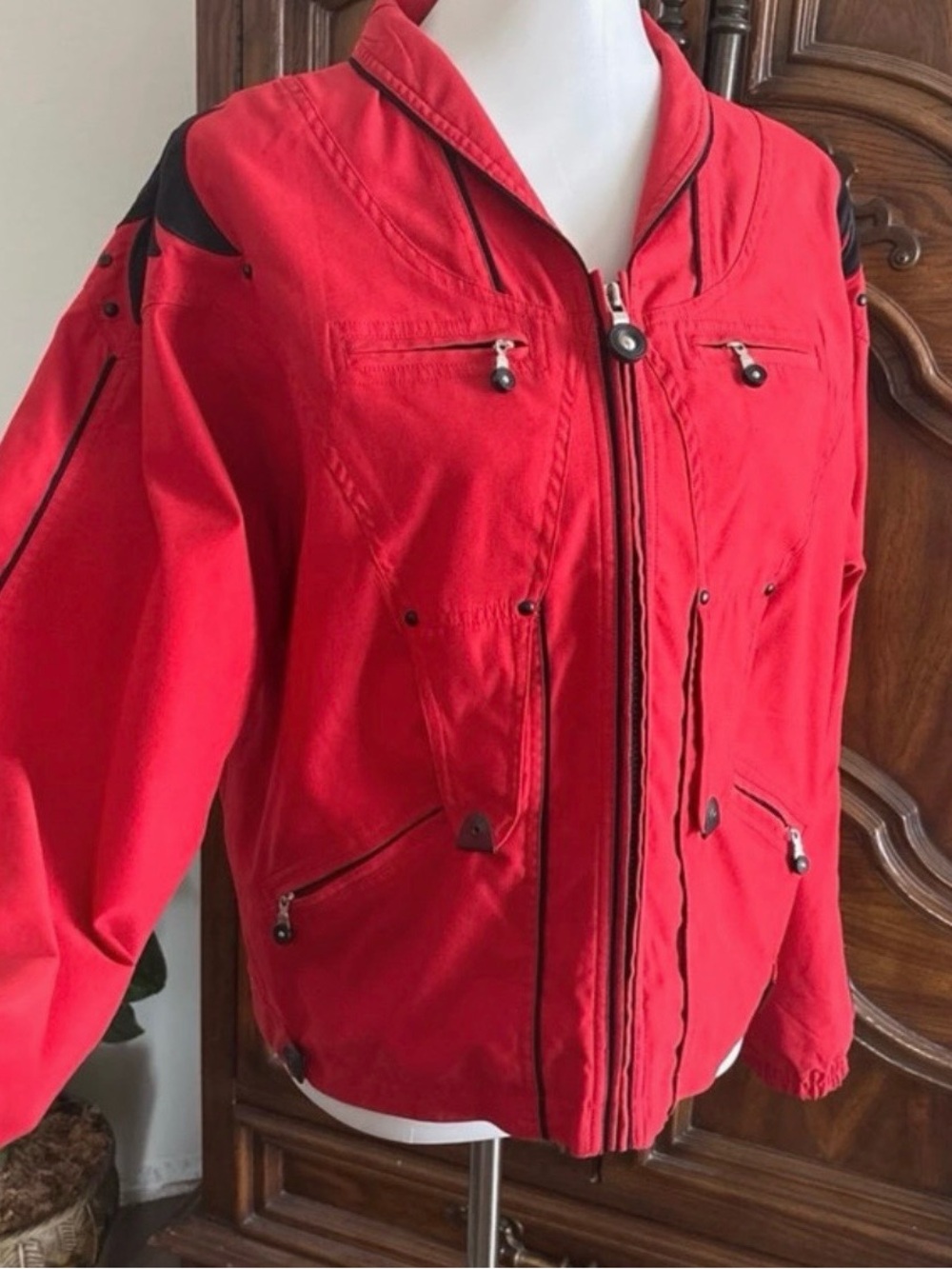 Vintage Jamie Sadock Red
lightweight jacket